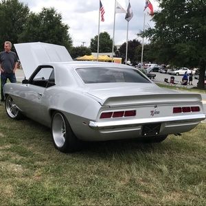 Meet your Posher, Corbin